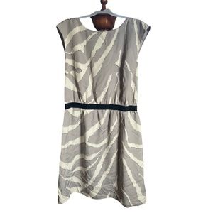 Ann Taylor Loft sleeveless gray and white elastic waist dress size Small